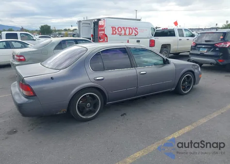 1997 Nissan Maxima Gle/Gxe/Se z USA, uszkodzony, nr VIN JN1CA21D0VT202773